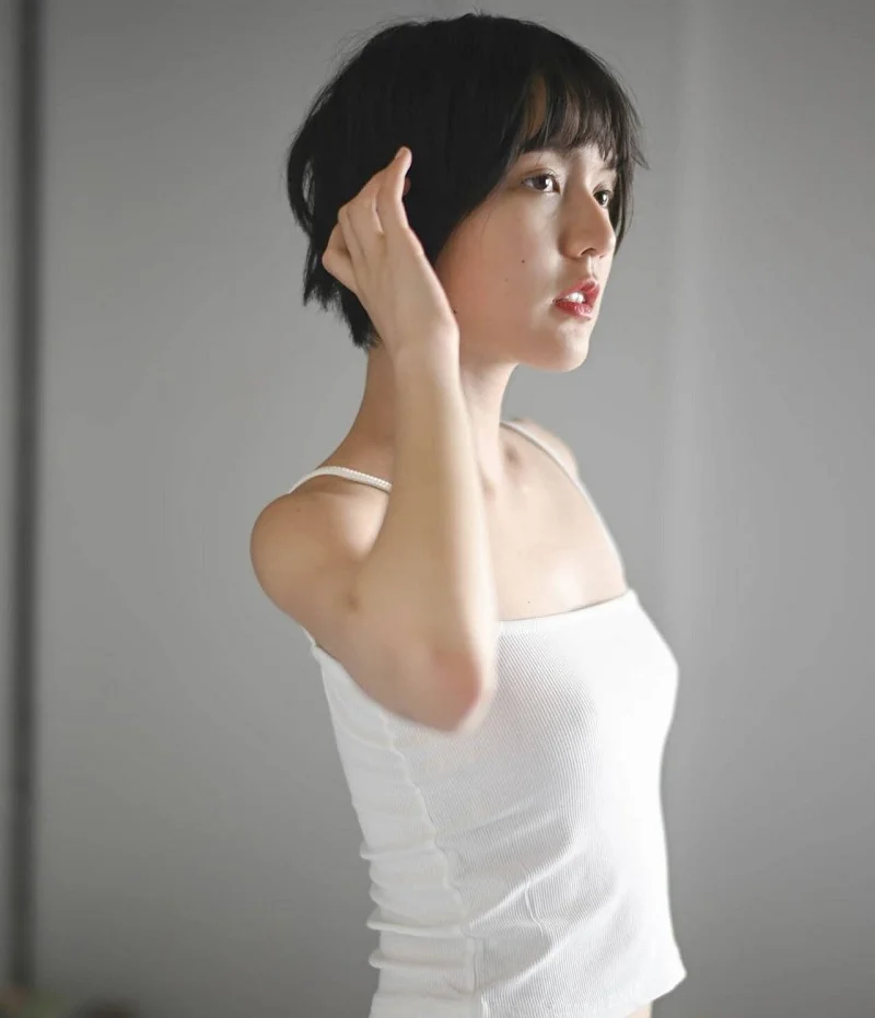 Hải Tú gợi cảm trong bộ album ảnh khỏa thân (8)