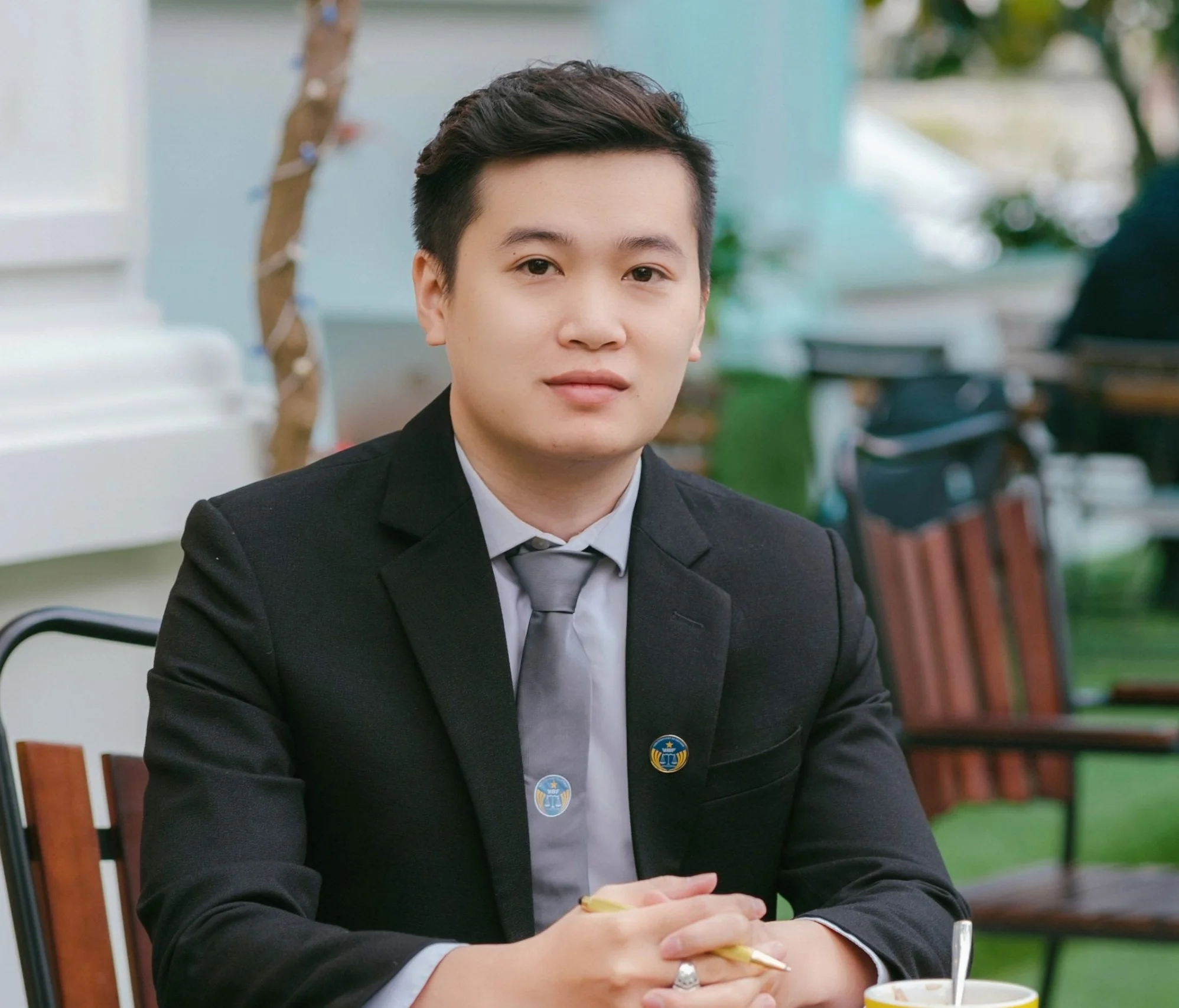 Tự ý đăng thông tin, hình ảnh người khác lên mạng xã hội để đòi nợ sẽ bị xử lý như thế nào?