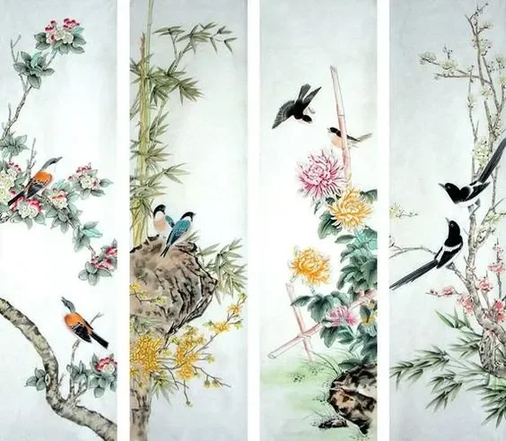 Treo tranh Tứ Quý ở nhà có thể giúp kích thích và cân bằng lưu lượng năng lượng tích cực, tạo điều kiện thuận lợi cho sự thịnh vượng và thành công trong cuộc