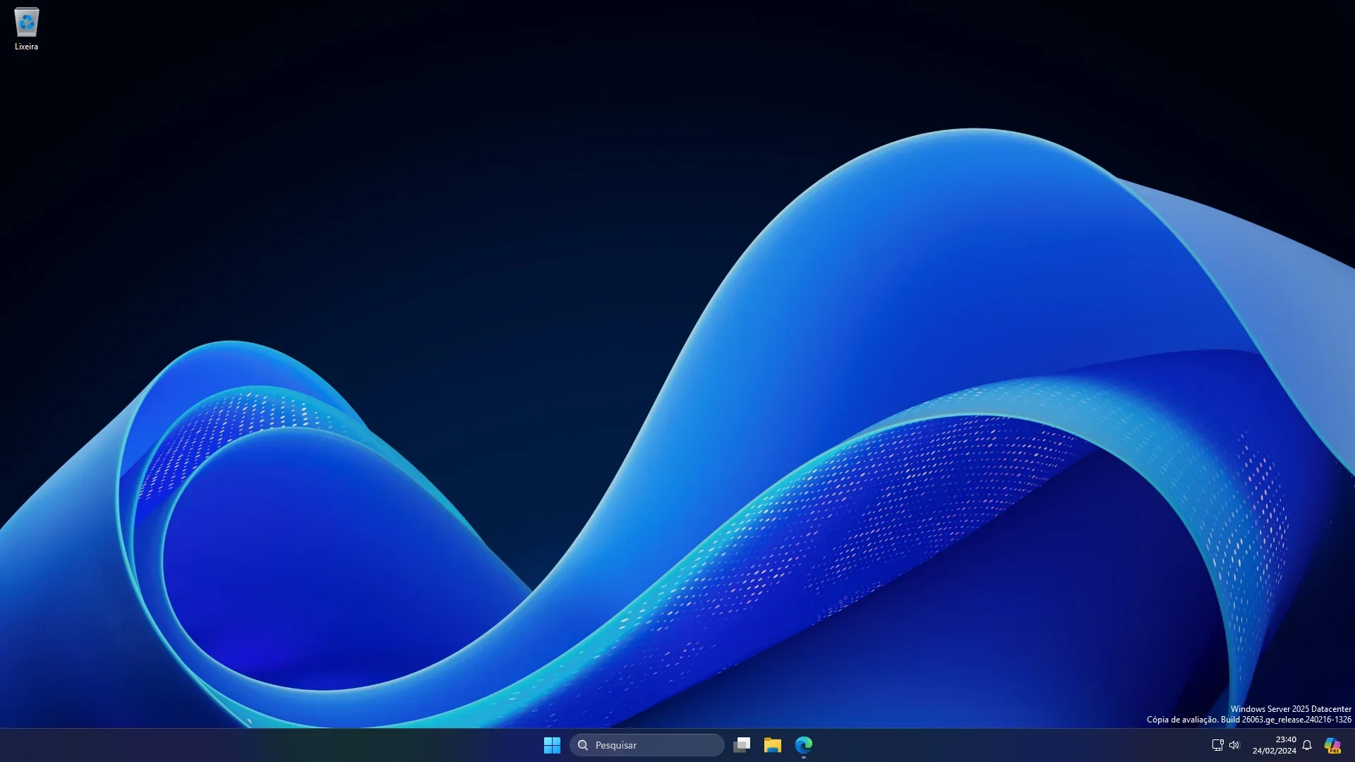 Windows Server 2025 - Hình nền Desktop mới trông đẹp vãi! : r/windows