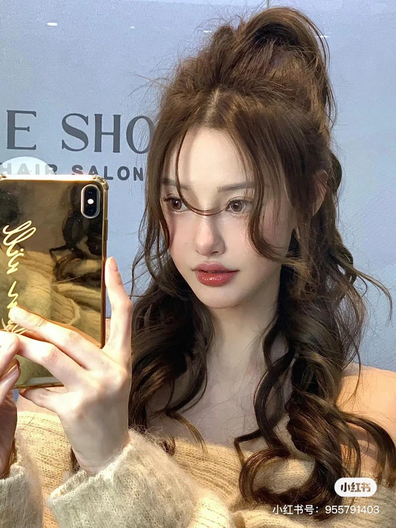 Tóc mái bay buộc cao (2)